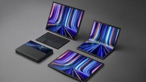 Laptop Lipat 3 Layar Sudah Jadi Kenyataan? Fenomena 'Trifold Laptop' yang Bikin Pekerja Lepas Makin Betah di Kafe